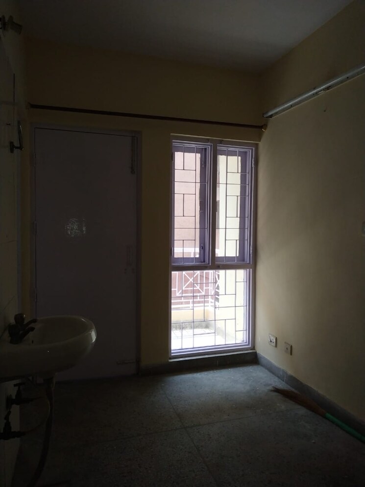 Other, molarband 1 Bedroom 520 Sq.Ft. Apartment In Molarband Delhi 8189887