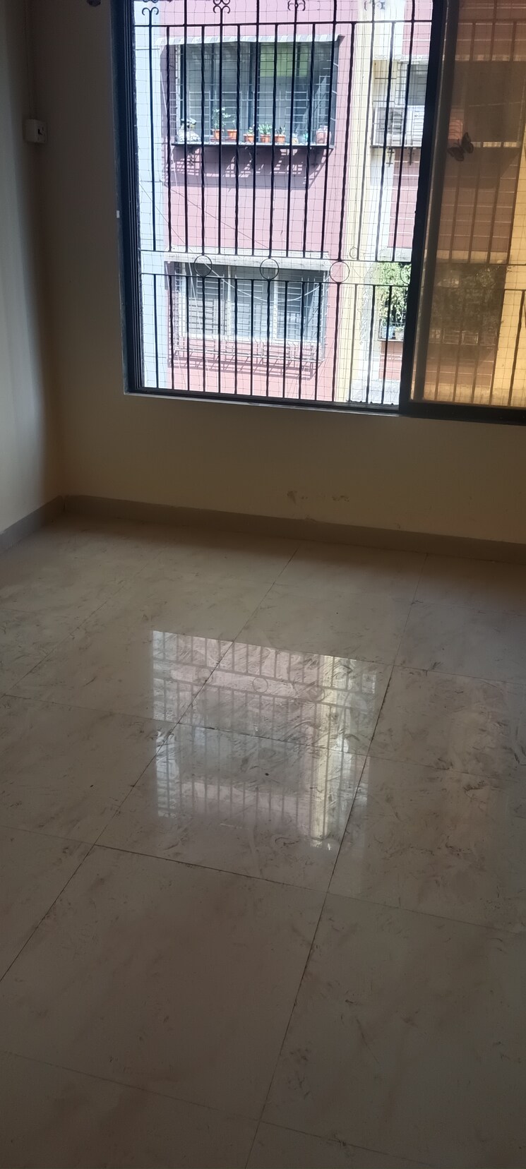 Room, thane west 1 Bedroom 600 Sq.Ft. Apartment In Thane West Thane 8189905