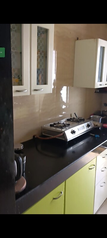 2 BHK Apartment For Sale in Thane West