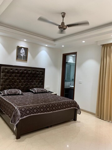 Bedroom in 4 BHK Builder Floor at Greater Kailash ii – for Rent