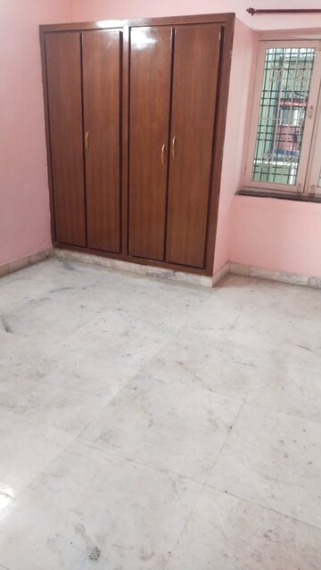 Room in 2 BHK Apartment at Mvp Colony – for Rent