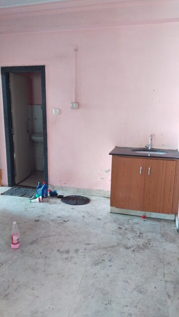 Room in 2 BHK Apartment at Mvp Colony – for Rent