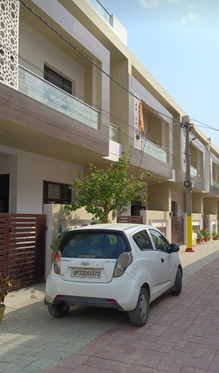 Exterior View, garg-palm-paradise 3.5 Bedroom 2600 Sq.Ft. Villa In Indira Nagar Lucknow 8190006