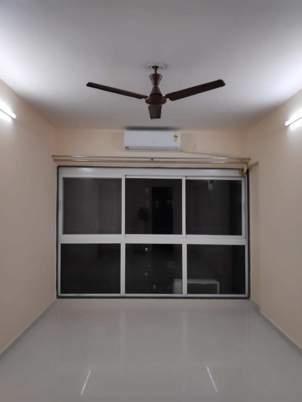 2 BHK + Extra Room 754 Sq.Ft. Apartment in Godrej Central