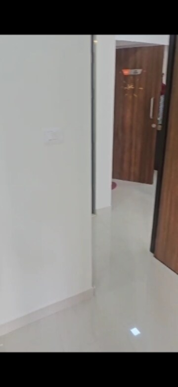 Room in 1 BHK Apartment at Lodha Crown Quality Homes, Majiwada – for Rent