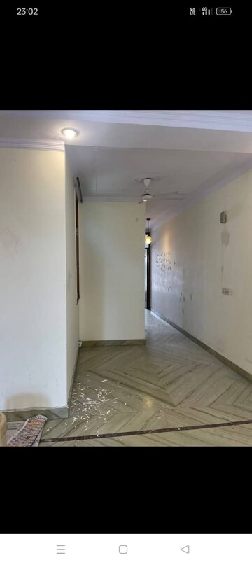 Building Lobby in 3 BHK Builder Floor at Govindpuri – for Rent