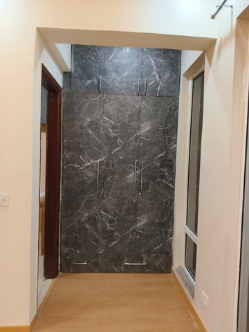 Furnished Amenities in 3 BHK Builder Floor at Sector 9a – for Rent