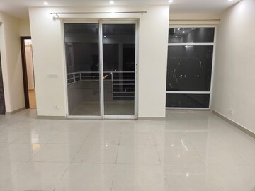 Building Lobby in 3 BHK Builder Floor at Sector 9a – for Rent