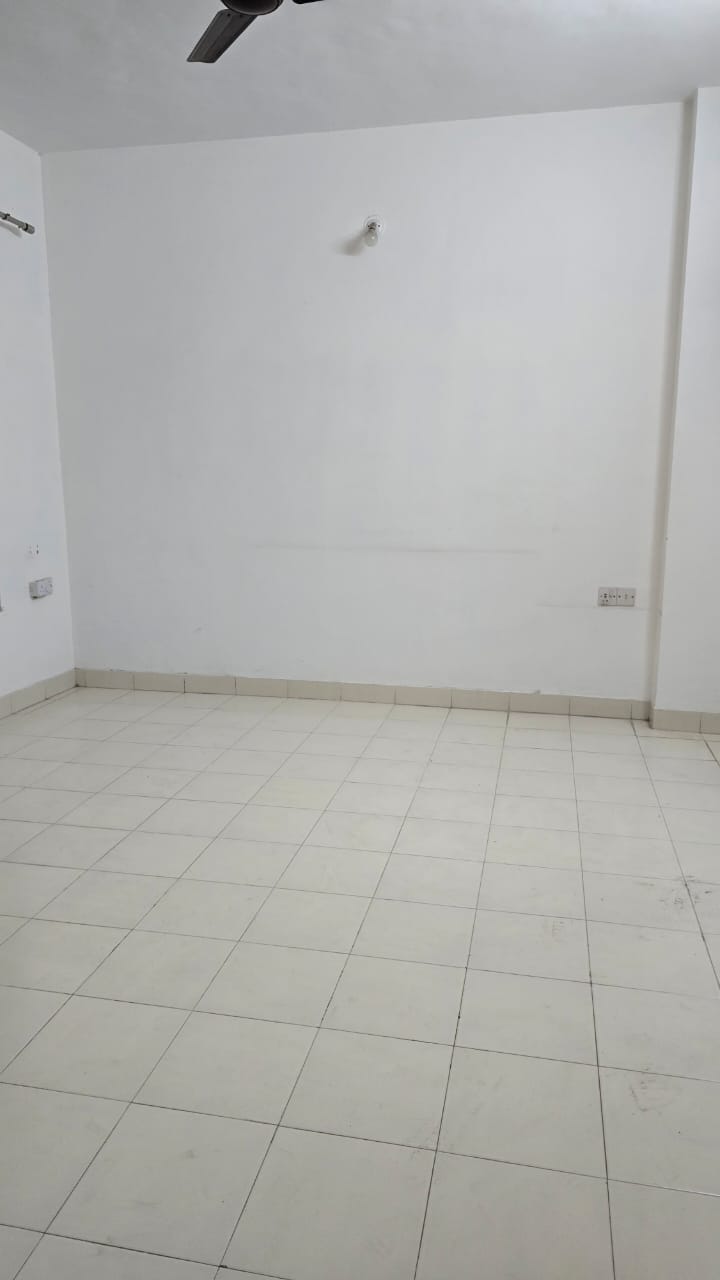 1 BHK Apartment For Sale in Raheja Gardens