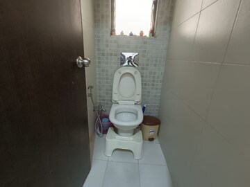 Master Bedroom in 1 BHK Apartment at Abhay Sheetal  Complex, Mira Road – for Sale