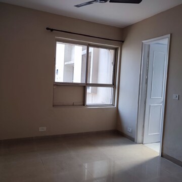 Room in 3 BHK Apartment at Eros Wembley Estate, Sector 50 – for Rent