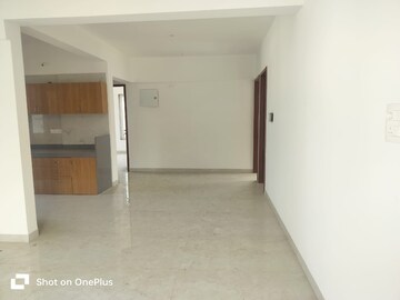 Room in 3 BHK Apartment at Aundh – for Rent