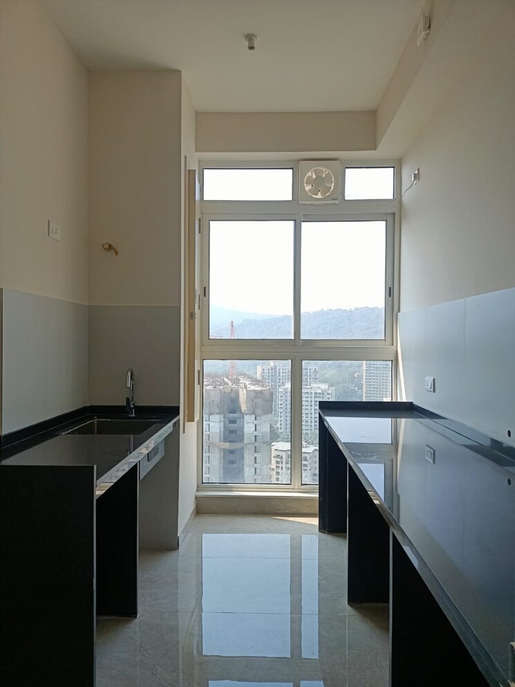 Kitchen, tata-serein 3 Bedroom 943 Sq.Ft. Apartment In Pokhran Road No Two Thane 8190137