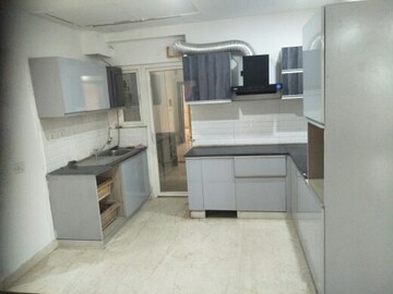 Kitchen in 3.5 BHK Apartment at Supertech ORB, Sector 74 – for Rent