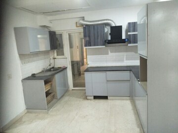 Kitchen in 3.5 BHK Apartment at Supertech ORB, Sector 74 – for Rent