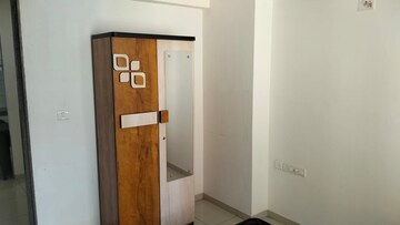 Room in 2 BHK Apartment at Goyal Orchid Blues, Shela – for Rent