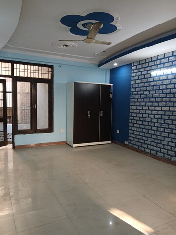 2 BHK Villa For Rent in RWA Apartments Sector 122, Sector 122