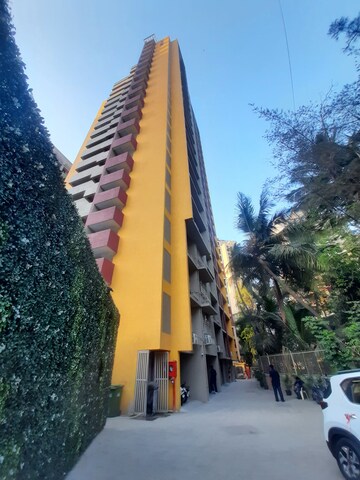 2 BHK Apartment For Rent in Harasiddh Viraaj, Malad East