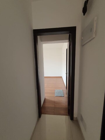 Room in 2 BHK Apartment at Kolte Patil Stargaze, Bavdhan – for Sale
