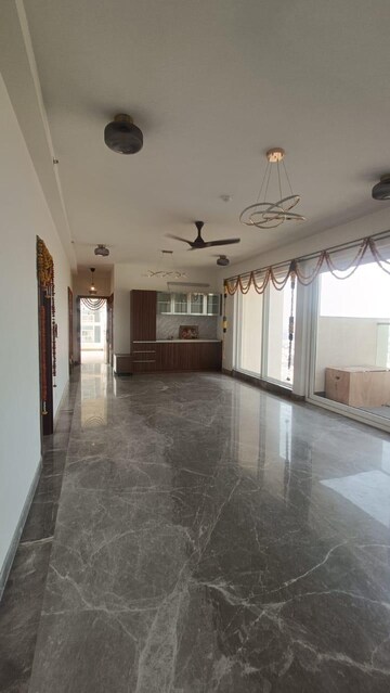 Building Lobby in 3 BHK Apartment at Prestige Fairfield, Rmv 2nd Stage – for Rent