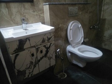 Bathroom in 3.5 BHK Apartment at Supertech ORB, Sector 74 – for Rent