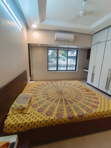 Bedroom in 2 BHK Apartment at Greenwoods CHS, Andheri East – for Rent