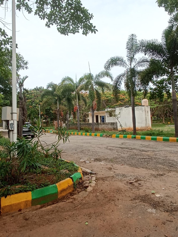 Plot For Sale in Aashrithaa Brindavana