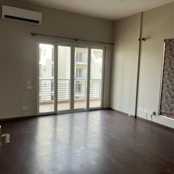 Room in 3.5 BHK Apartment at Spaze Privy AT4, Sector 84 – for Sale