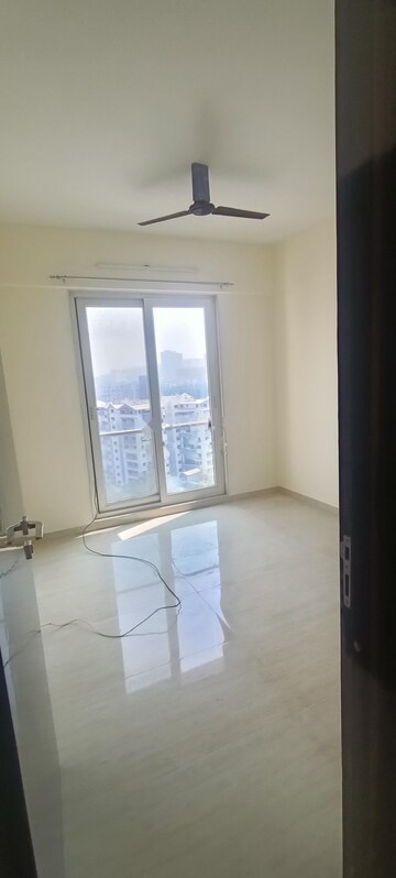 Room in 3 BHK Apartment at Manav Eternelle, Baner – for Rent