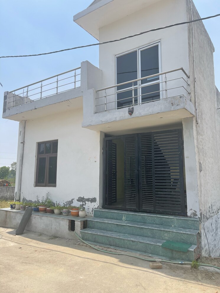 Exterior View, dhoom manikpur  100 Sq.Yd. Plot In Dhoom Manikpur Greater Noida 8190584