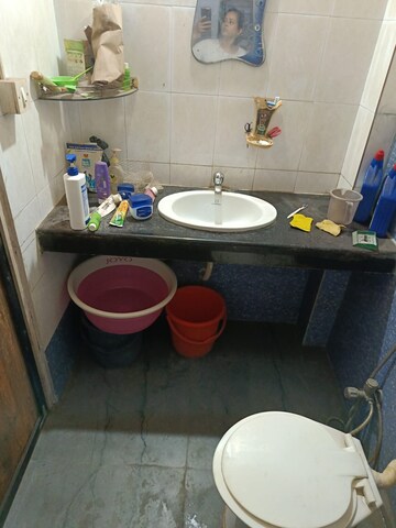 Team Area in 2 BHK Apartment at Velentine Tower, Goregaon East – for Sale