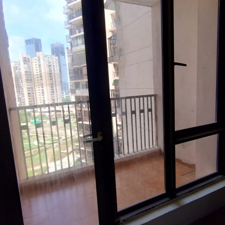 Room, logix-blossom-county 2 Bedroom 1040 Sq.Ft. Apartment In Sector 137 Noida 8190673
