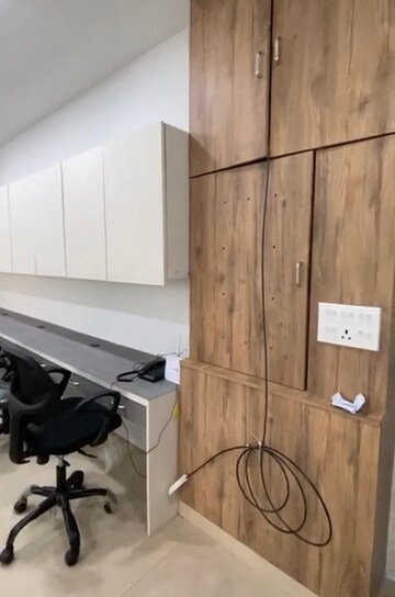 Furnished Amenities in  Office Space at Salt Lake Sector V – for Rent