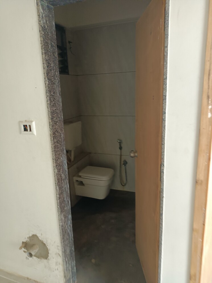 Bathroom, kudasan 2 Bedroom 1100 Sq.Ft. Apartment In Kudasan Gandhinagar 8190647
