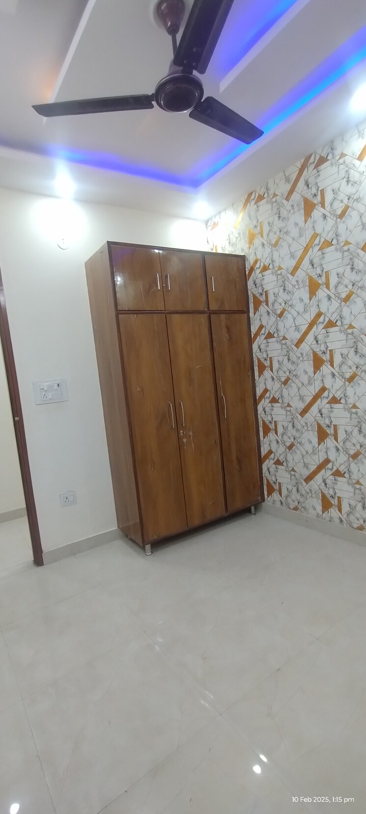 undefined, uttam nagar 2 Bedroom 65 Sq.Yd. Builder Floor In Uttam Nagar Delhi 8190660