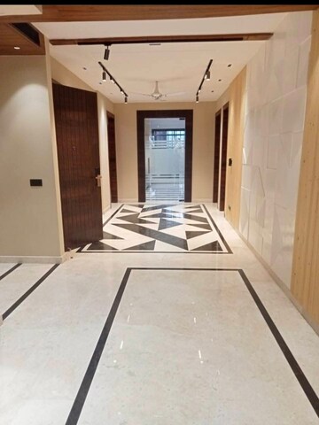 Building Lobby in 3 BHK Apartment at Emaar The Palm Drive-The Premier Terraces, Sector 66 – for Sale