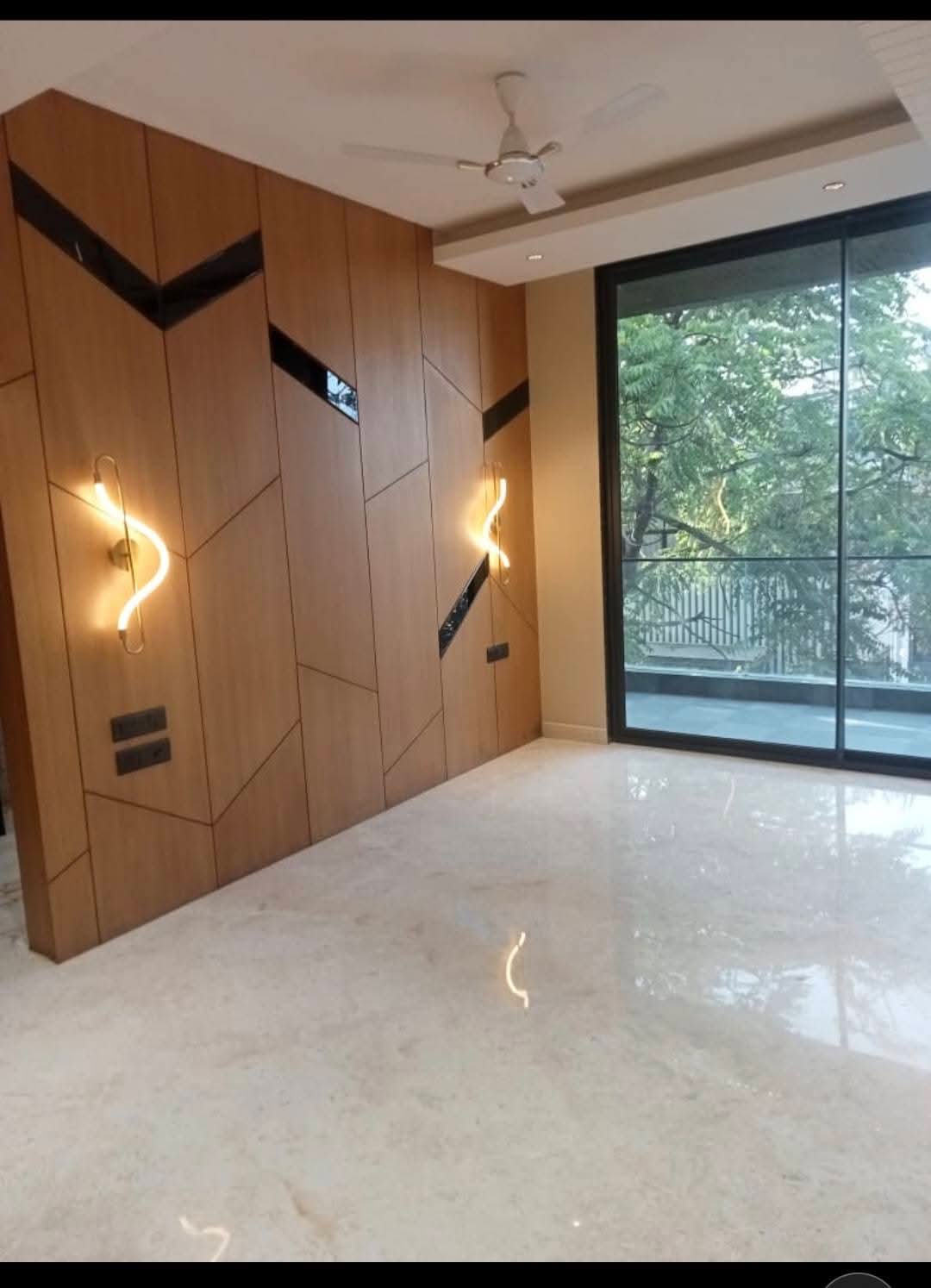 3 BHK + Servant Room Apartment For Sale in Emaar The Palm Drive-The Premier Terraces