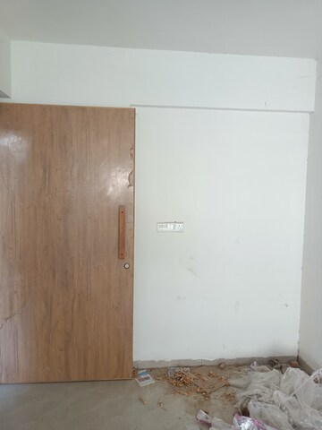 Room in 3 BHK Apartment at Kudasan – for Rent
