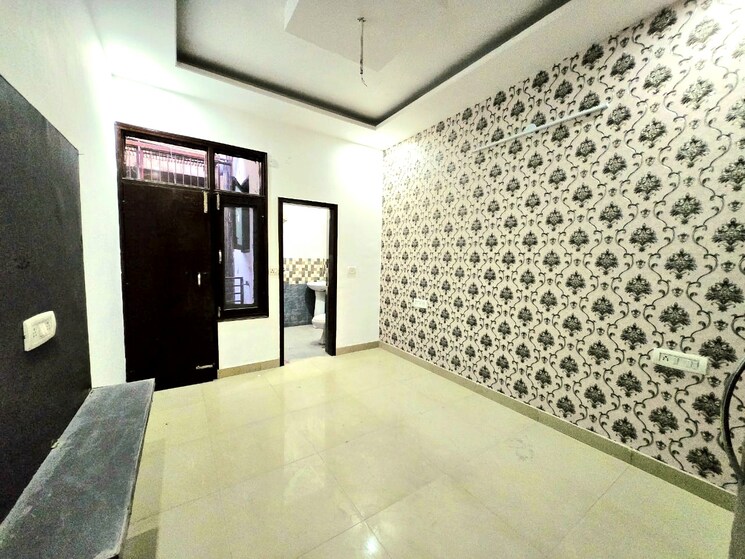 Bedroom, guru-nanak-enclave 2 Bedroom 100 Sq.Yd. Builder Floor In Dhakoli Zirakpur 8190794