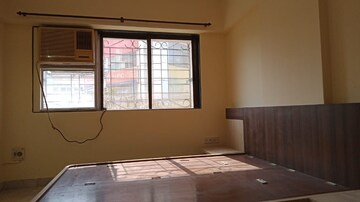 2.5 BHK Apartment For Rent in Shanti Tower, Andheri West