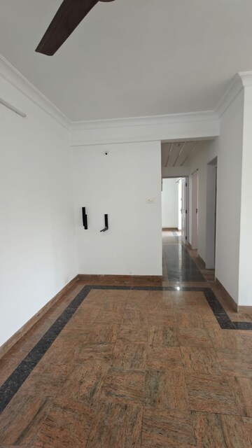 Building Lobby in 2 BHK Apartment at Triveni Vasant Vihar CHS, Vasant Vihar – for Rent