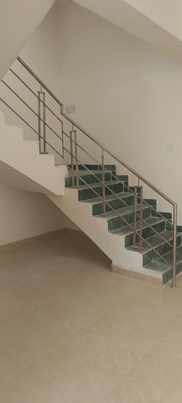 Staircase in 3 BHK Villa at Supertech Czar Villa, Omicron I Greater Noida – for Rent
