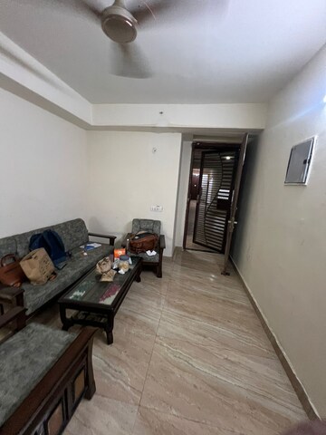 Parking in 2 BHK Apartment at Migsun Ultimo, Omicron Iii Greater Noida – for Rent