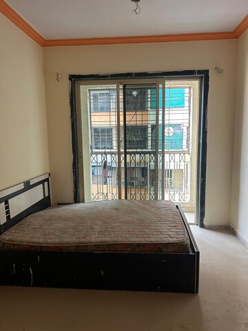 Room in 3 BHK Apartment at Vrindavan Garden Co Hs Society, Kalyan West – for Sale