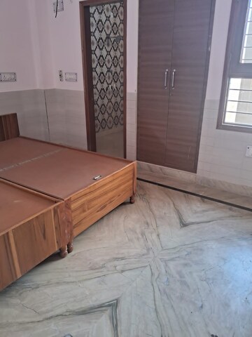 2.5 BHK Builder Floor For Rent in Sector 19