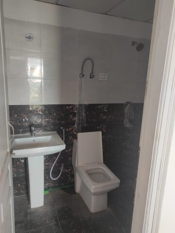 Master Bedroom in 2 BHK Apartment at Migsun Ultimo, Omicron Iii Greater Noida – for Rent