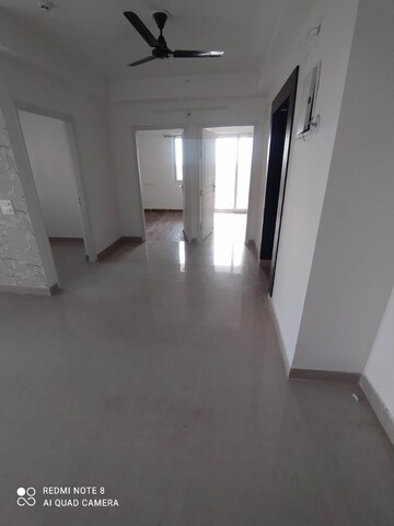 Building Lobby in 3.5 BHK Apartment at Migsun Ultimo, Omicron Iii Greater Noida – for Rent