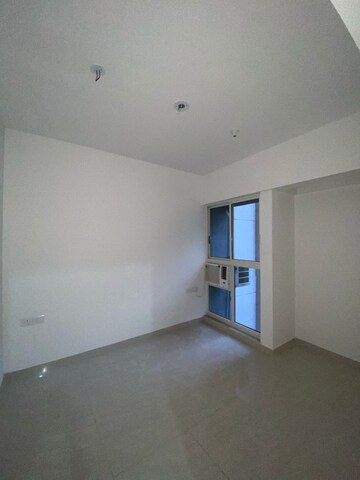 Room in 2 BHK Apartment at Lodha Golden Dream, Dombivli East – for Rent
