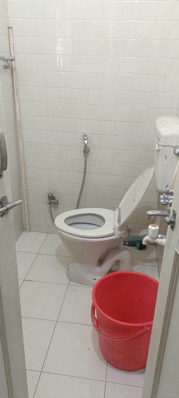 Bathroom in 1 BHK Apartment at Shivalaya Apartment Shivaji Nagar, Shivajinagar – for Rent