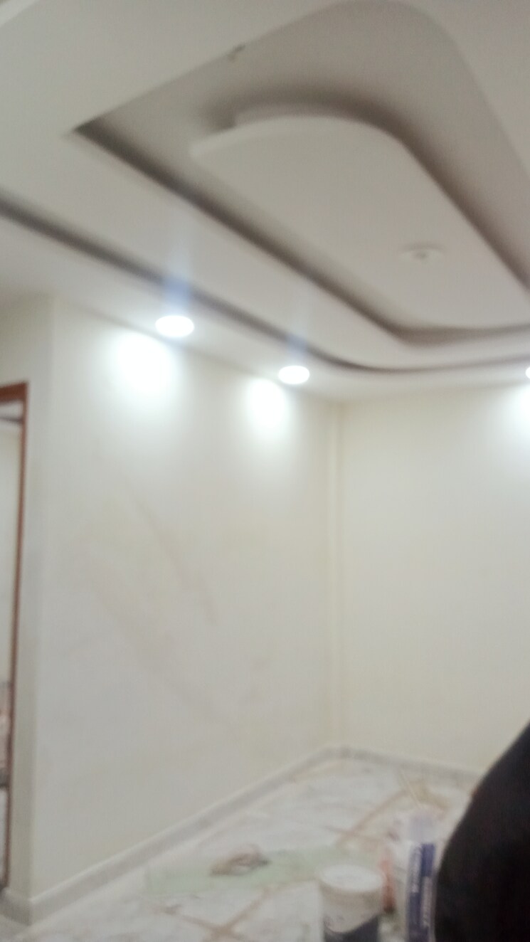 Room, mukherjee nagar 2.5 Bedroom 85 Sq.Yd. Independent House In Mukherjee Nagar Delhi 8191041